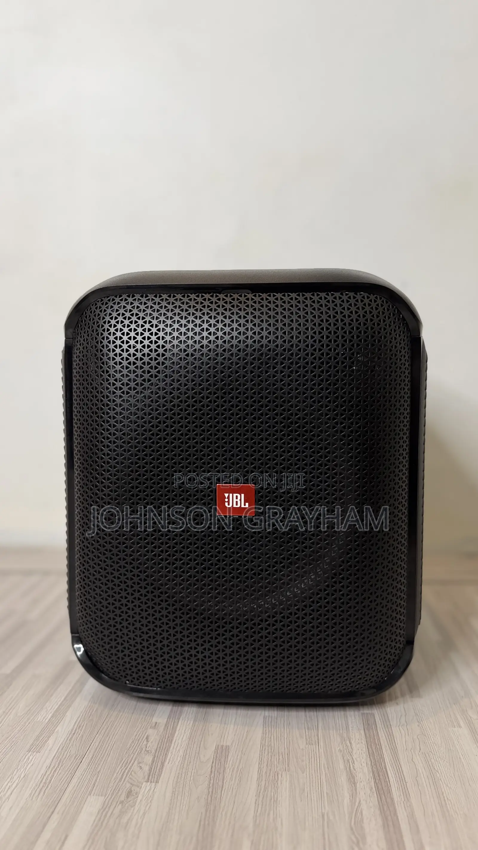JBL Encore Essential