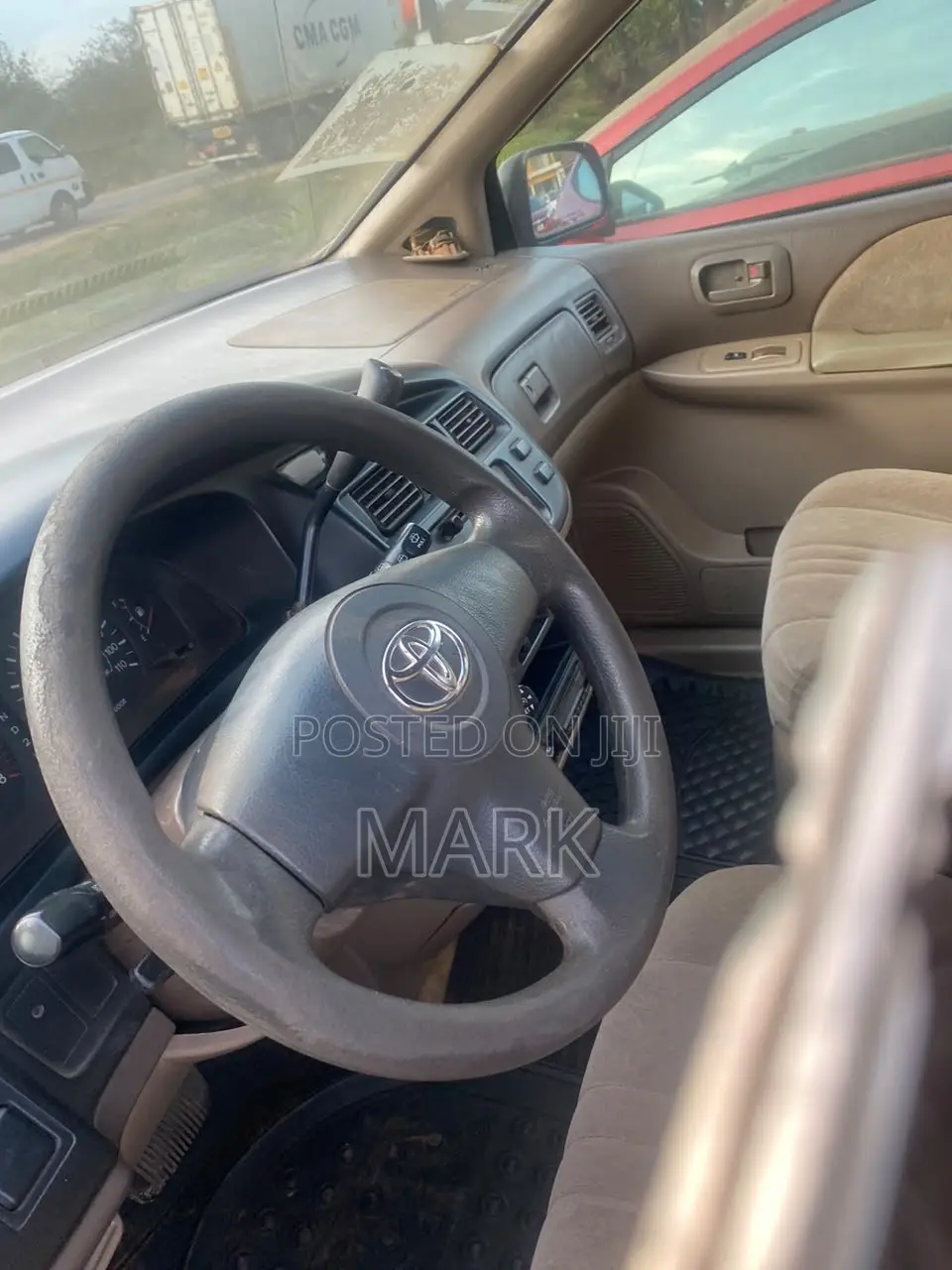 Toyota Sienna 2000 Silver
