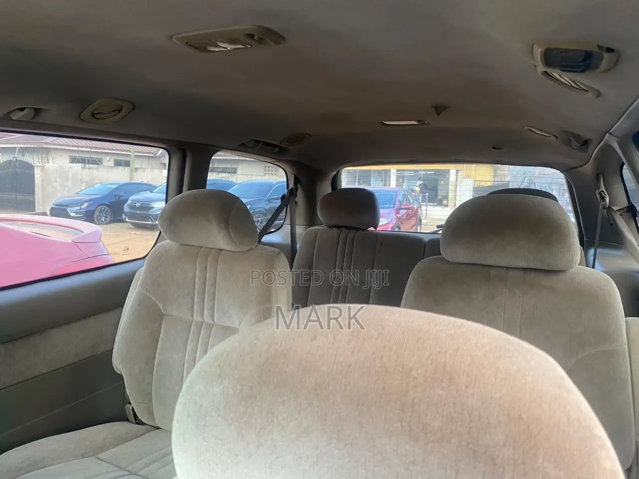 Toyota Sienna 2000 Silver