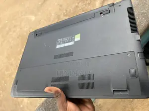 Laptop Asus ASUSPRO B9440UA 8GB Intel Core i5 HDD+SSD 1T