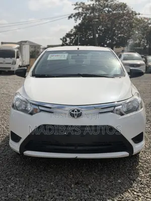 Toyota Yaris 2015 White