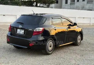 Toyota Matrix S Hatchback AWD (2.4L 4cyl 4A) 2010 Black