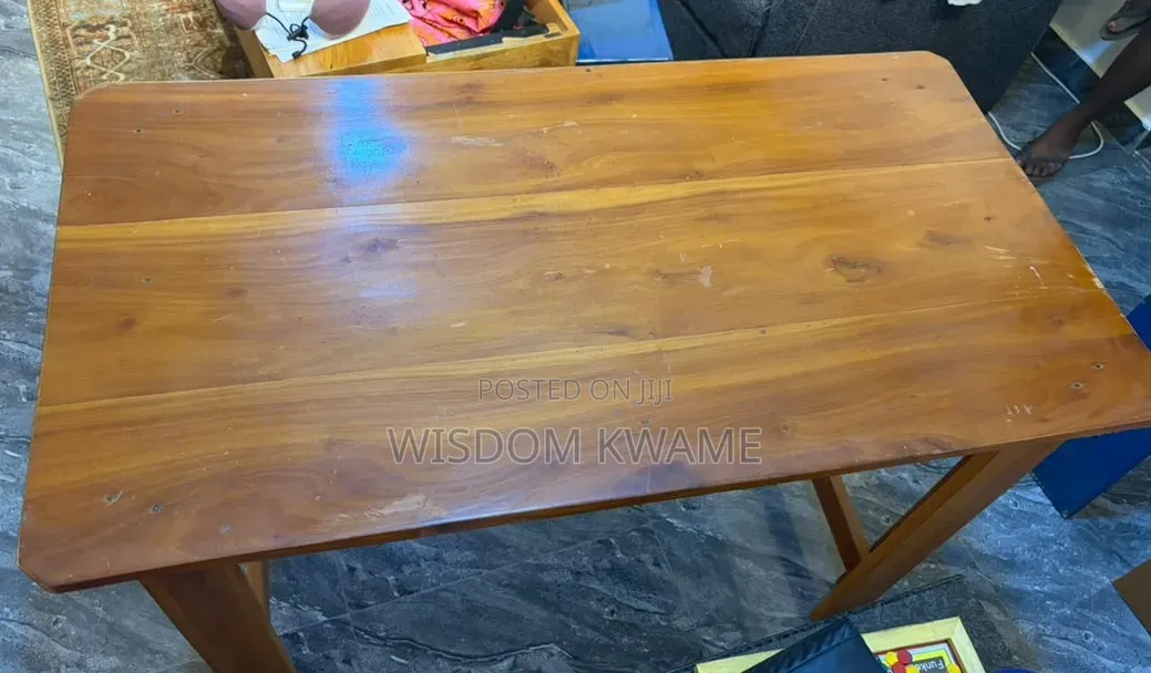 Dinning Table