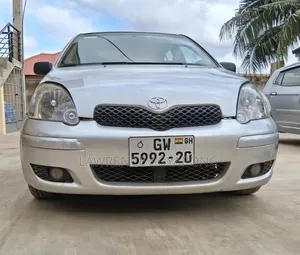 Toyota Yaris 2007 Silver
