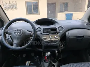 Toyota Yaris 2007 Silver