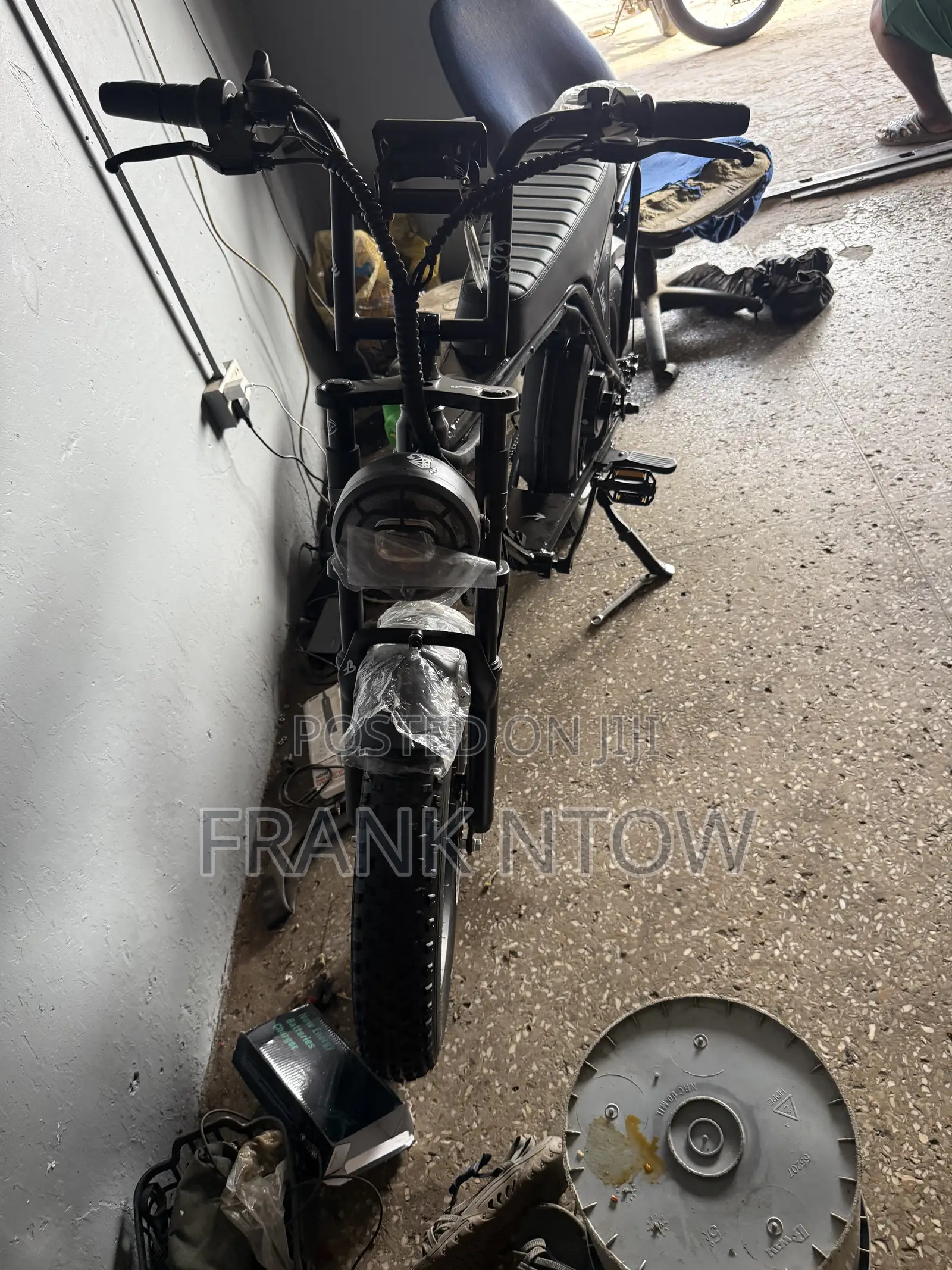 German Used V8 E-Bike With Two Batteries