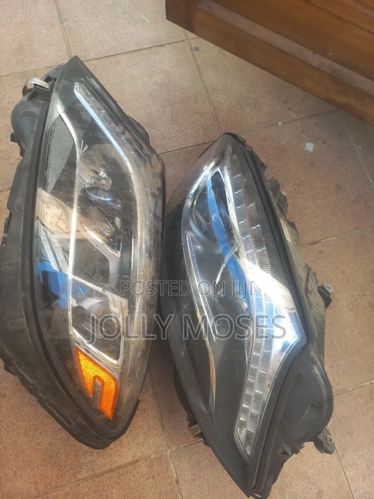 Mercedes-Benz Headlight