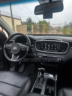 Kia Sorento 4dr SUV 2016 Black