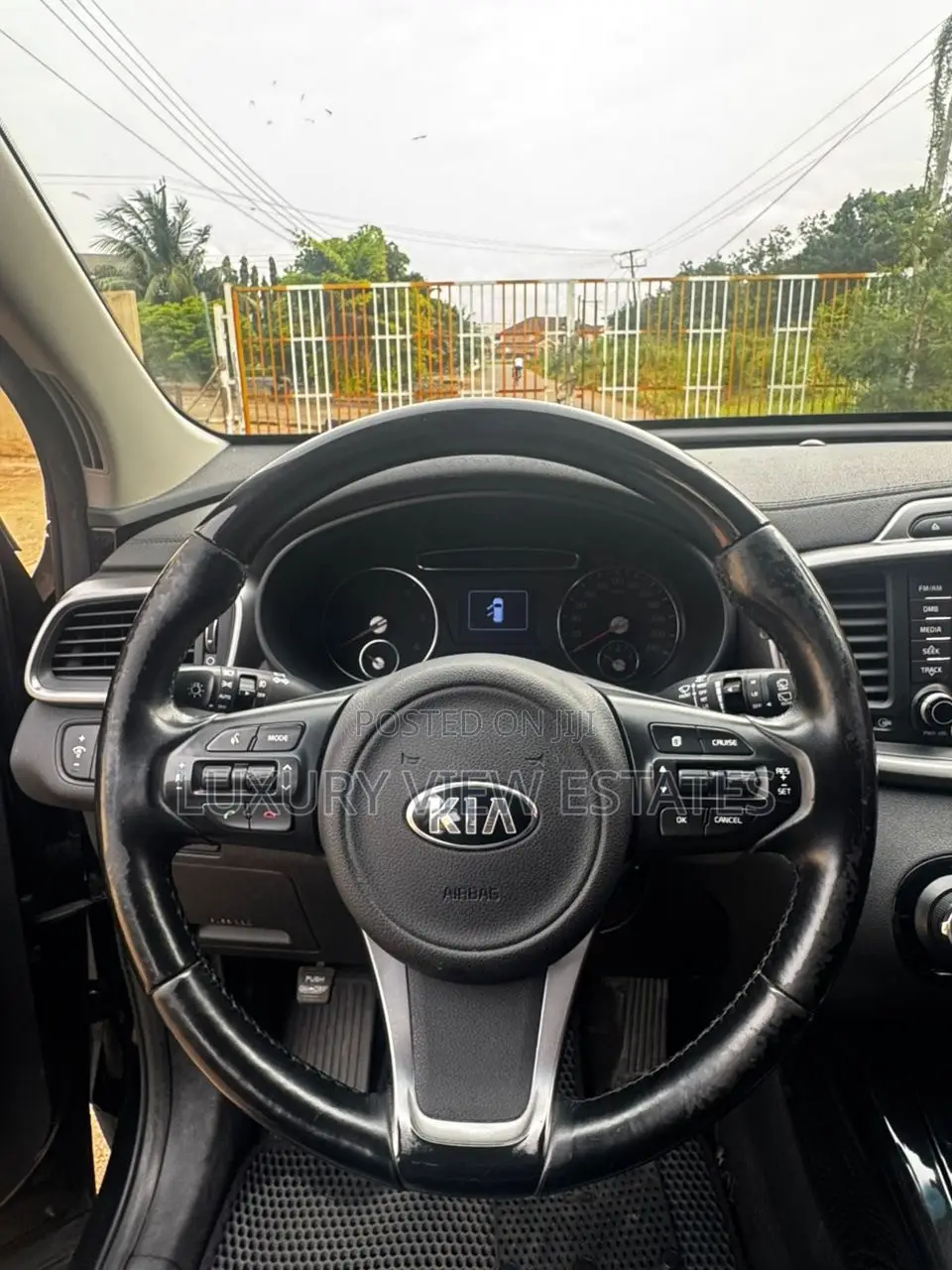 Kia Sorento 4dr SUV 2016 Black