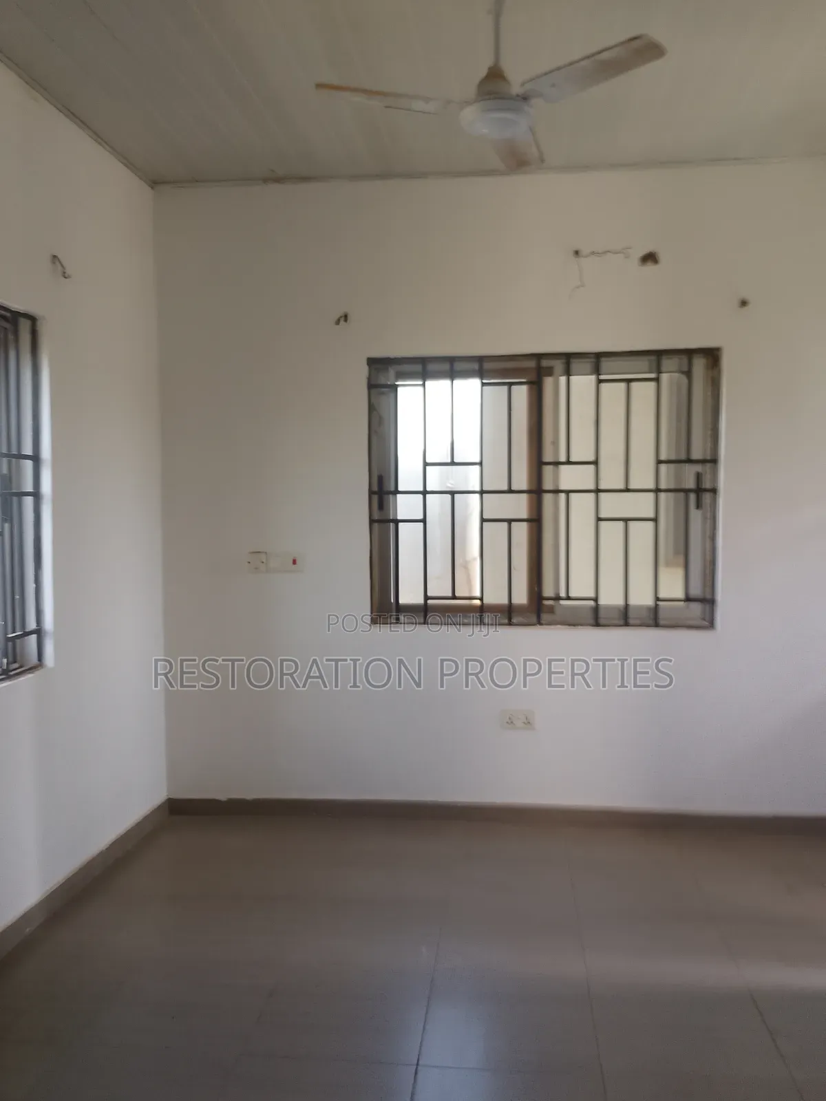 1bdrm Apartment in Adenta Housing, Commandos for rent