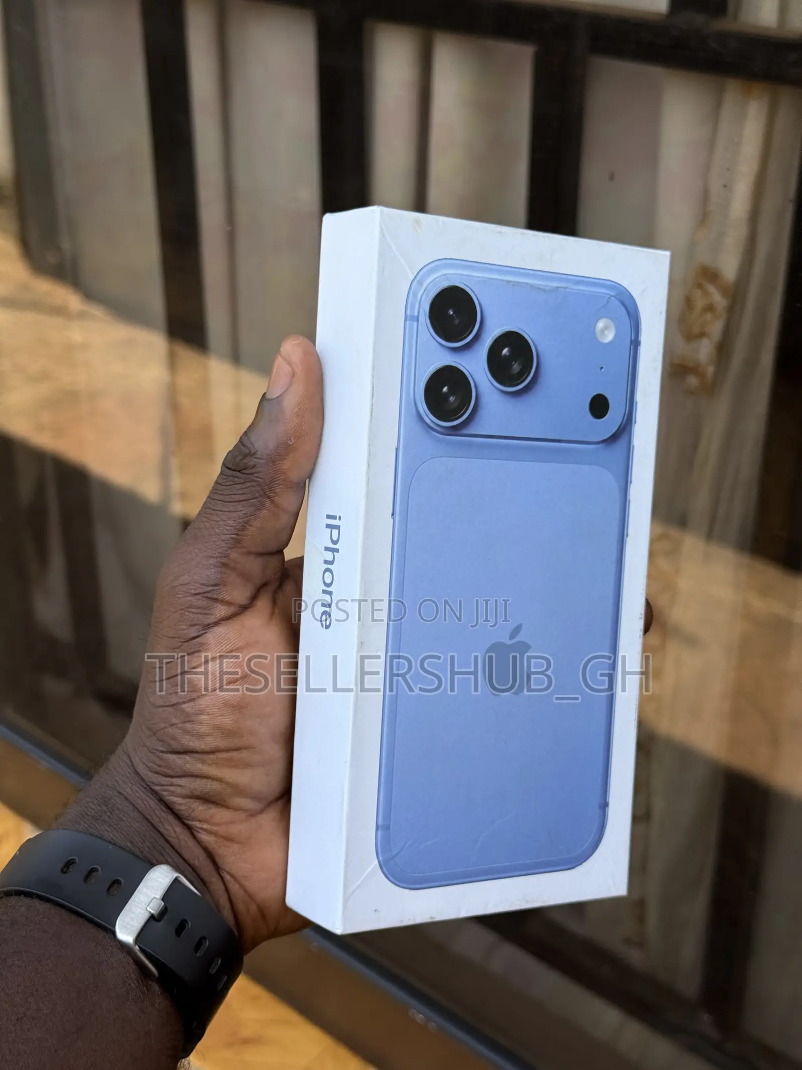 New Apple iPhone 18 Pro Max 1 TB Blue