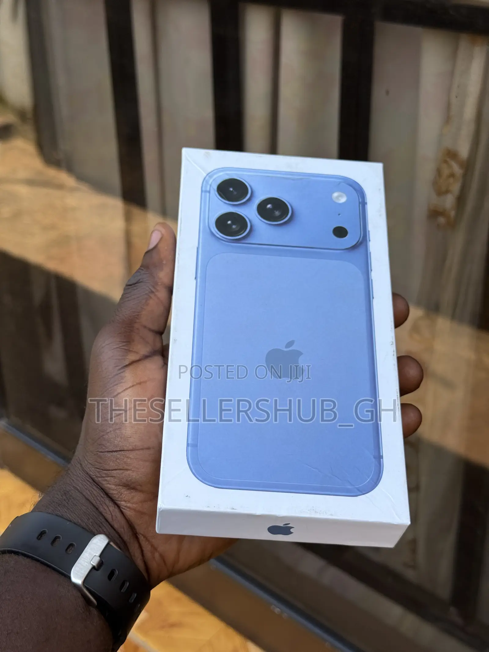 New Apple iPhone 18 Pro Max 1 TB Blue