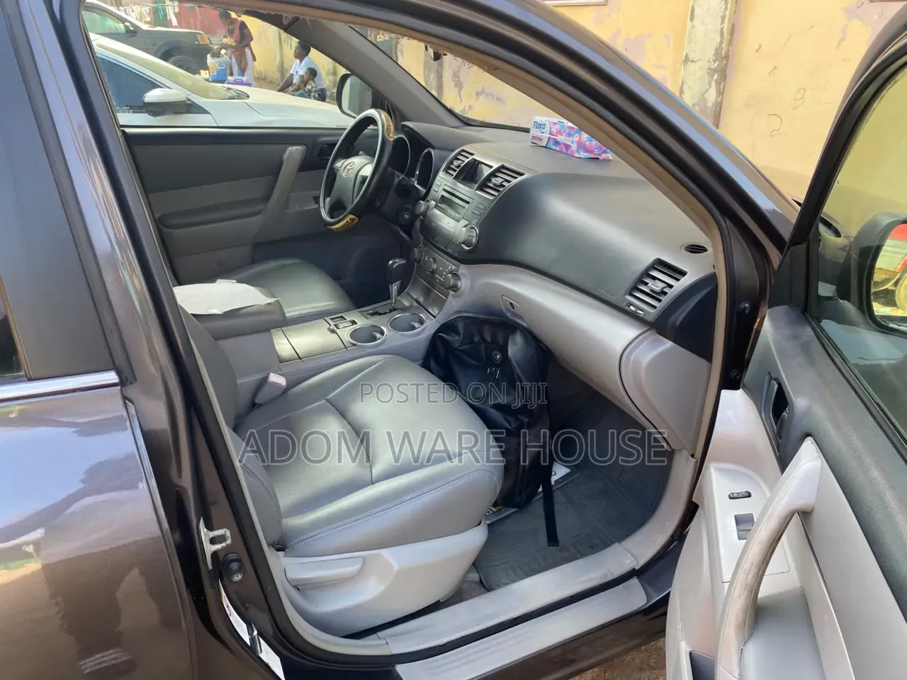 Toyota Highlander V6 2009 Gray
