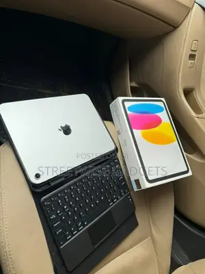 Apple iPad (2025) 128 GB Silver
