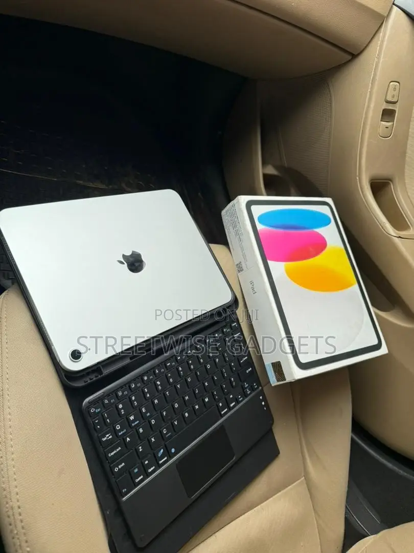 Apple iPad (2025) 128 GB Silver