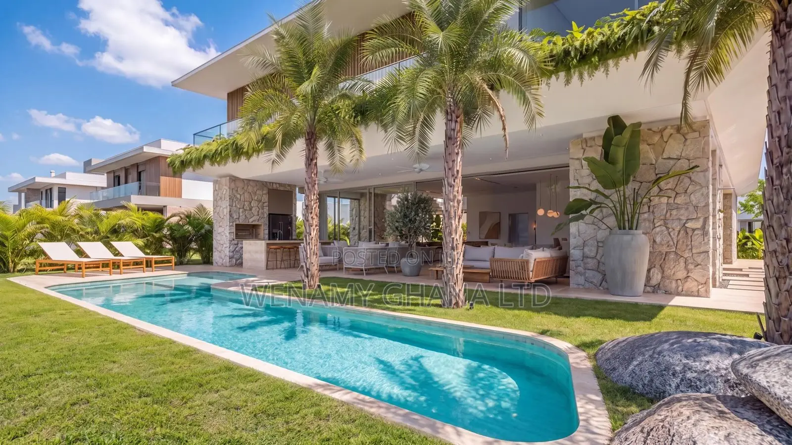 6bdrm Villa in Community 25 for sale