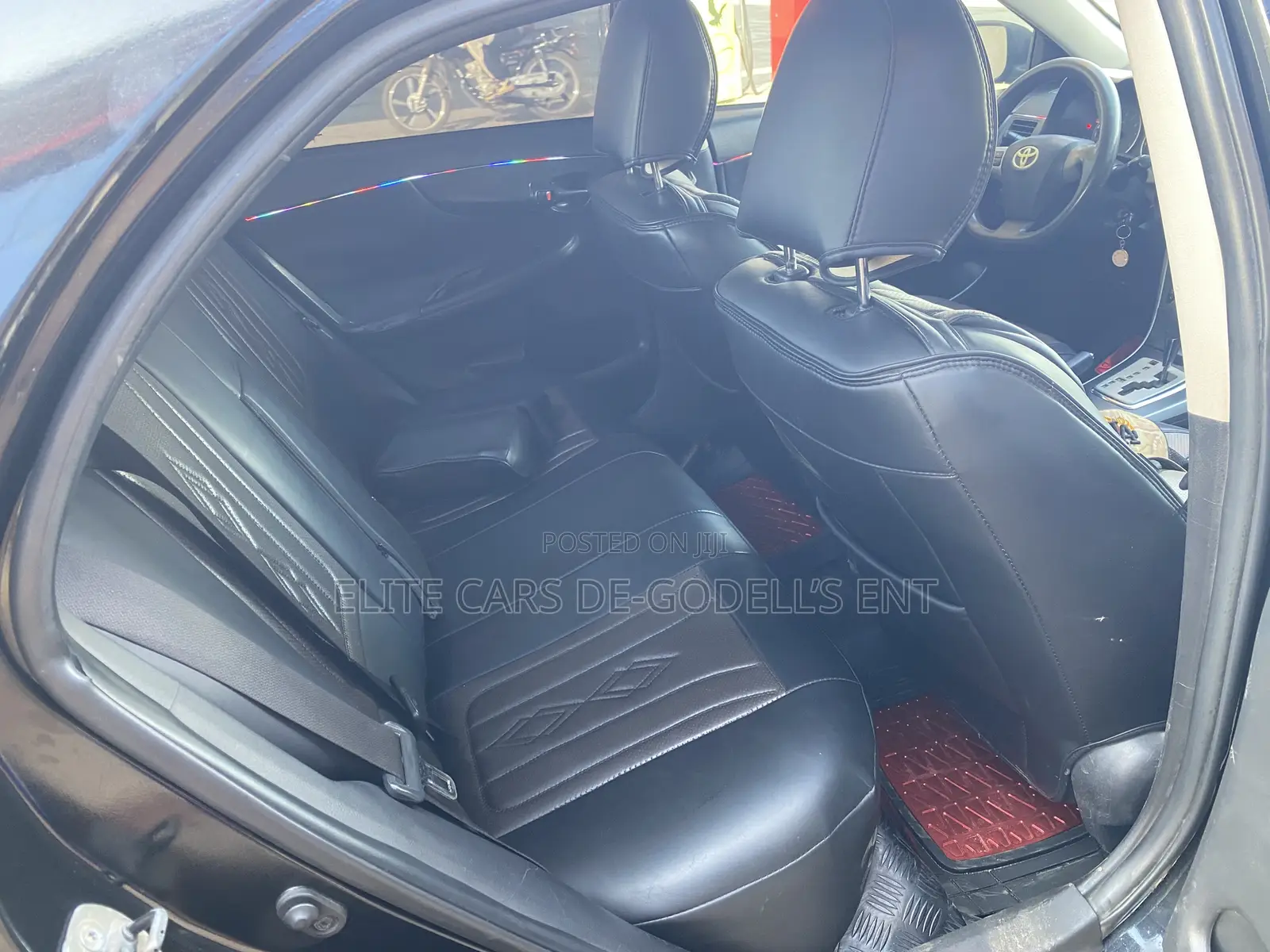 Toyota Corolla S 4dr Sedan (1.8L 4cyl 4A) 2013 Black
