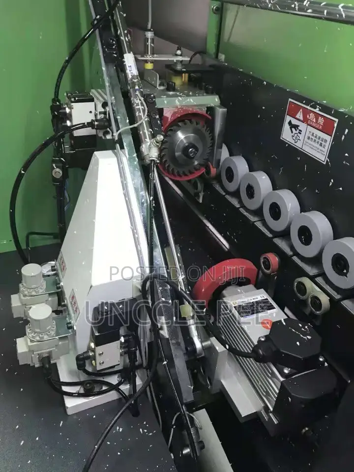 Edge Banding Machine