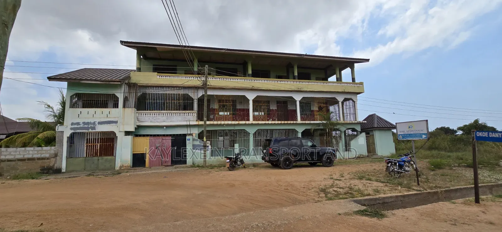 2 Storey on 3 Plots of Land for Sale or Long Lease