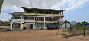 2 Storey on 3 Plots of Land for Sale or Long Lease