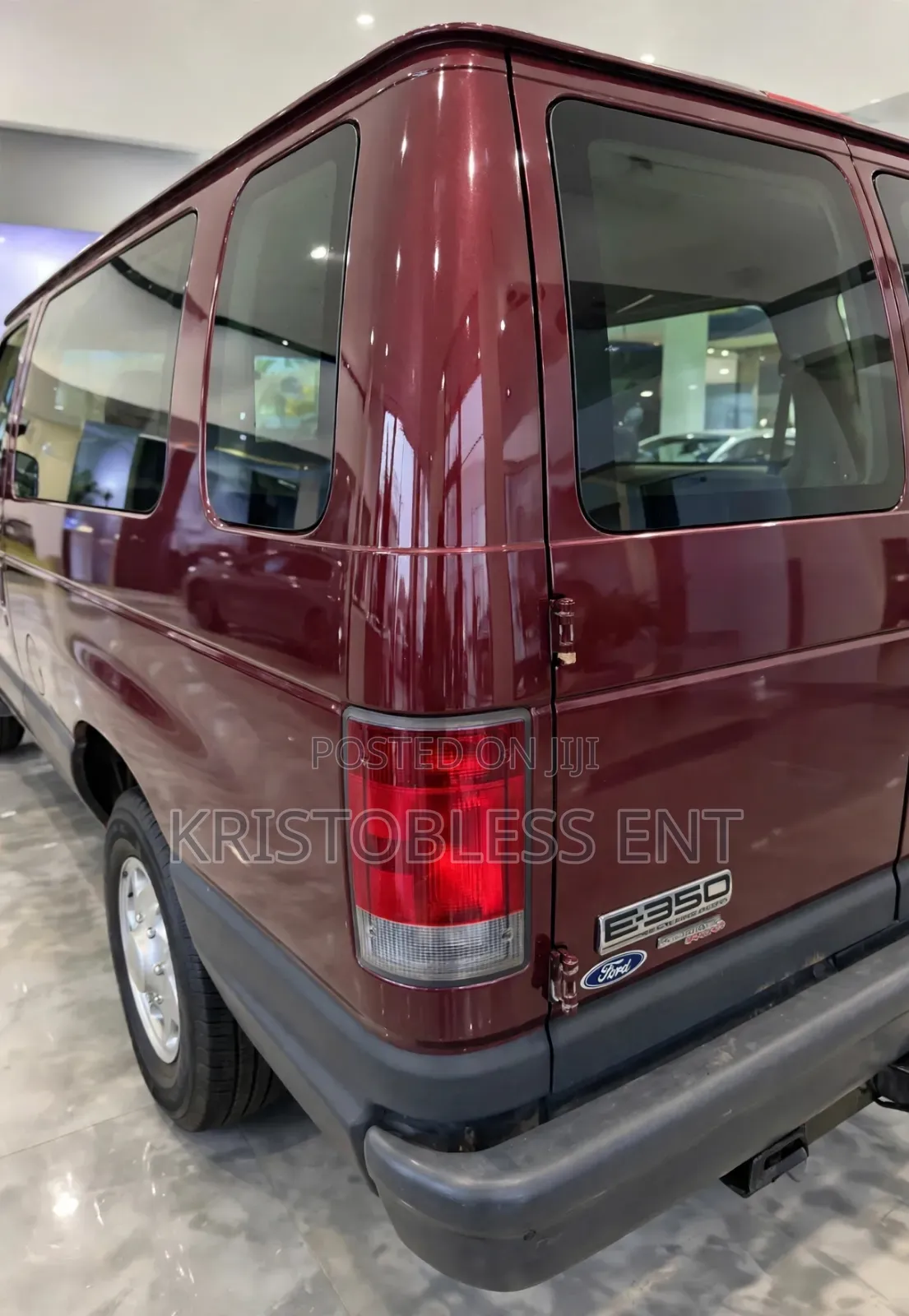 Ford E350 2010 White