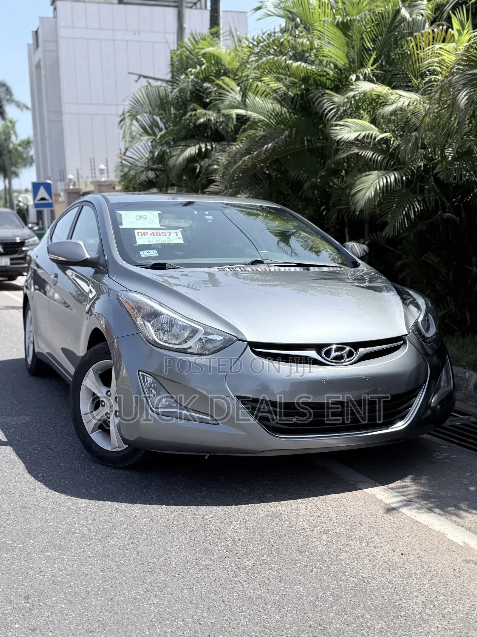 Hyundai Elantra Limited Sedan FWD (1.8L 4cyl 6A) 2016 Gray