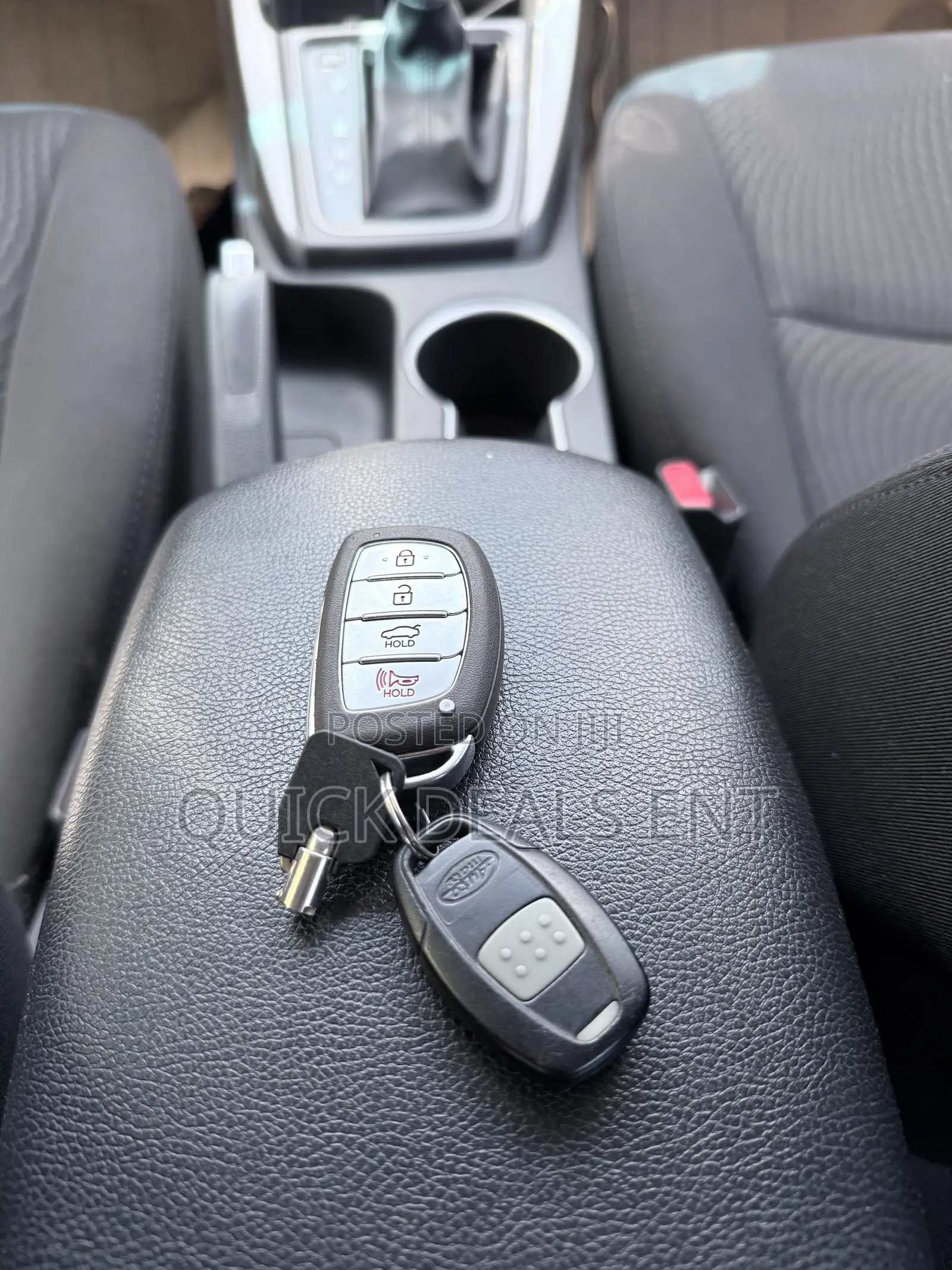 Hyundai Elantra Limited Sedan FWD (1.8L 4cyl 6A) 2016 Gray