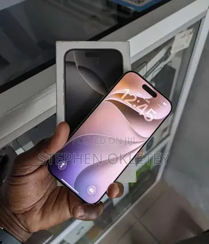 New Apple iPhone 15 Pro Max 256 GB Silver