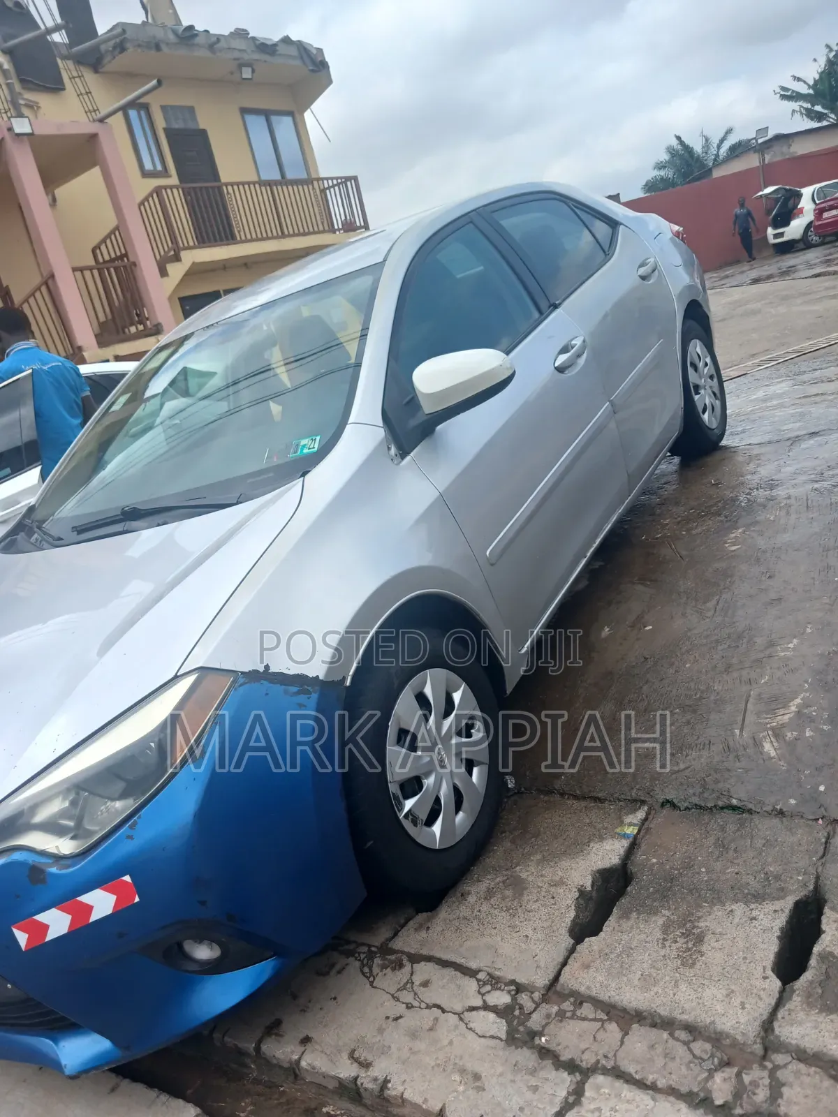 Toyota Corolla L 4dr Sedan (1.8L 4cyl 4A) 2015 Silver