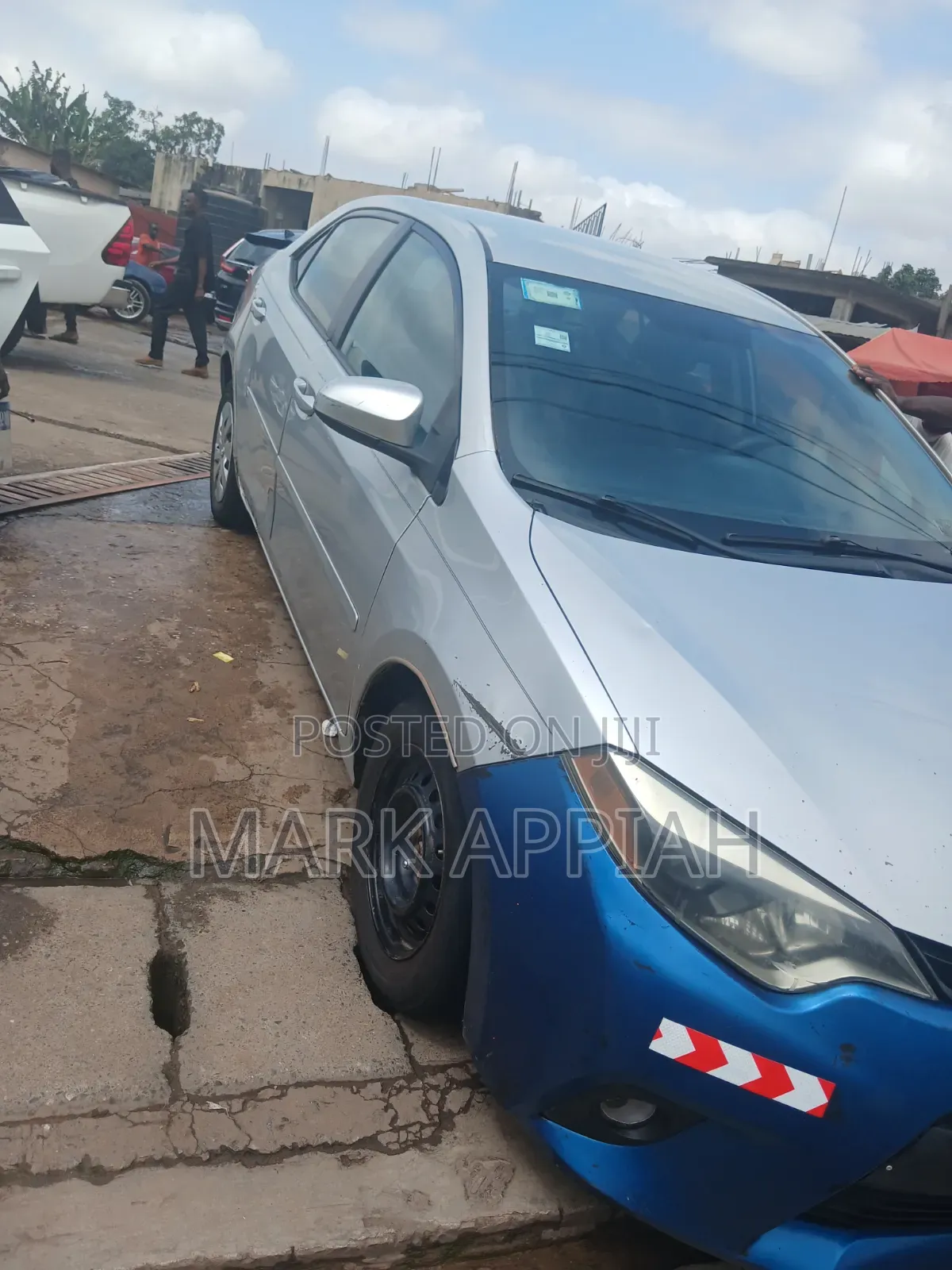 Toyota Corolla L 4dr Sedan (1.8L 4cyl 4A) 2015 Silver