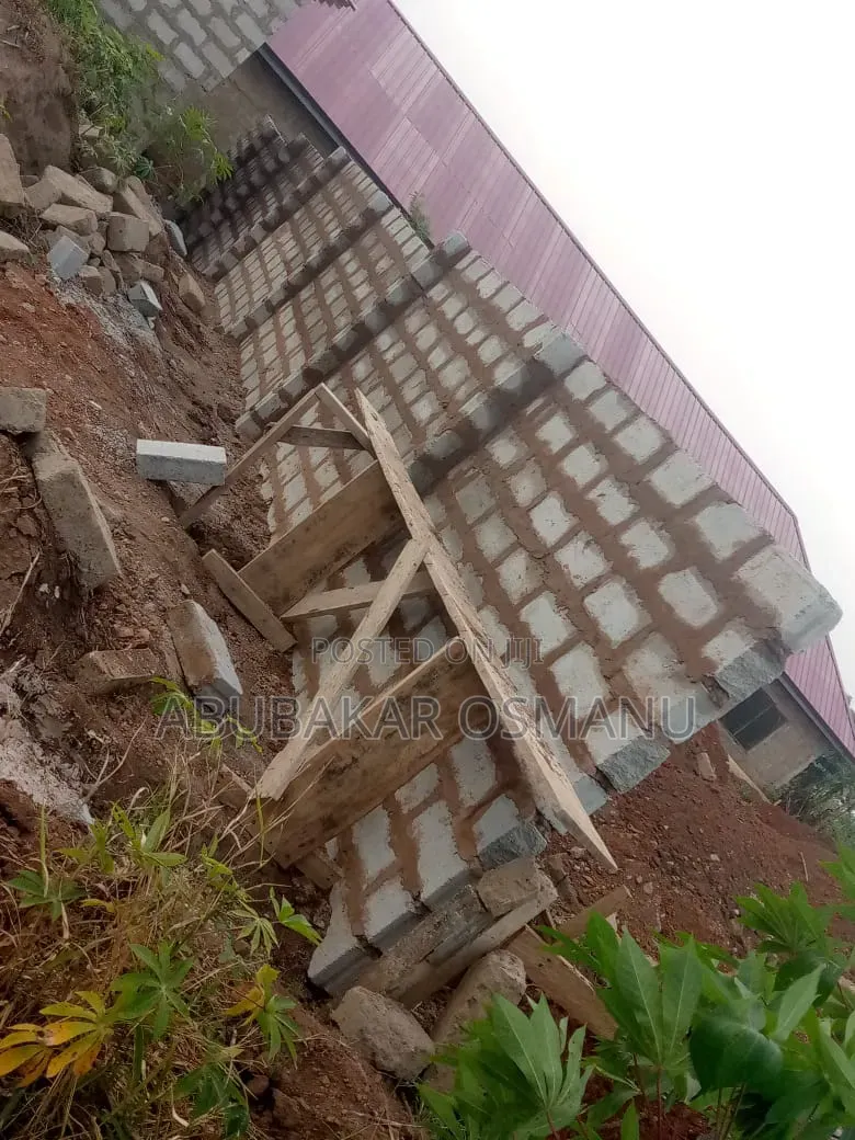 2bdrm House in Nsawam Adoagyiri Municipal for sale