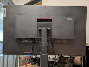 32 Inches Lenovo QHD Monitor 4kusb Type-C 3840 X 480 / 3840 X 2160