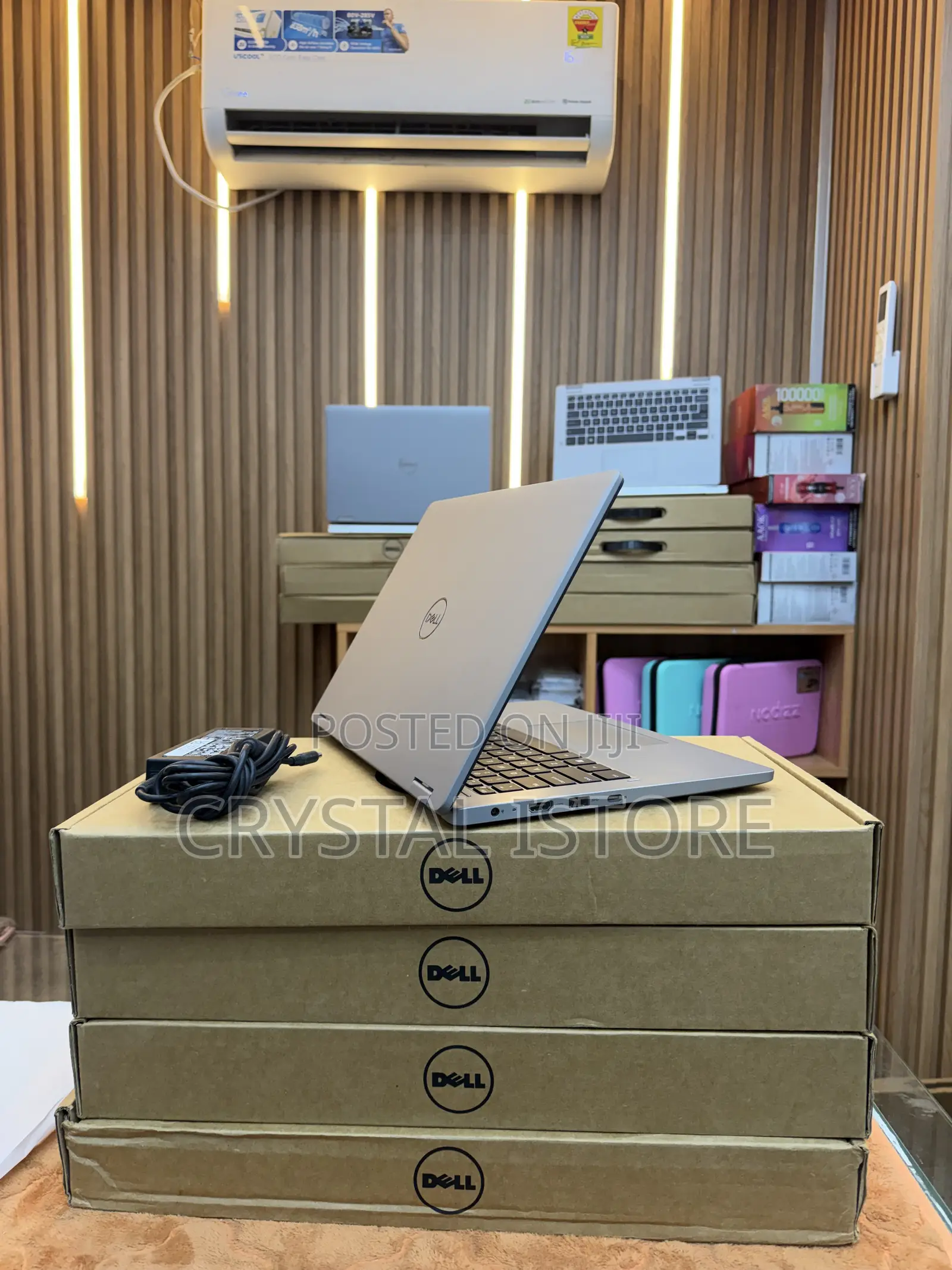 New Laptop Dell Latitude 3390 8GB Intel Core i5 SSD 256GB