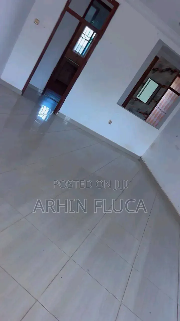 1bdrm Apartment in Ahrin, Mile 7 for rent
