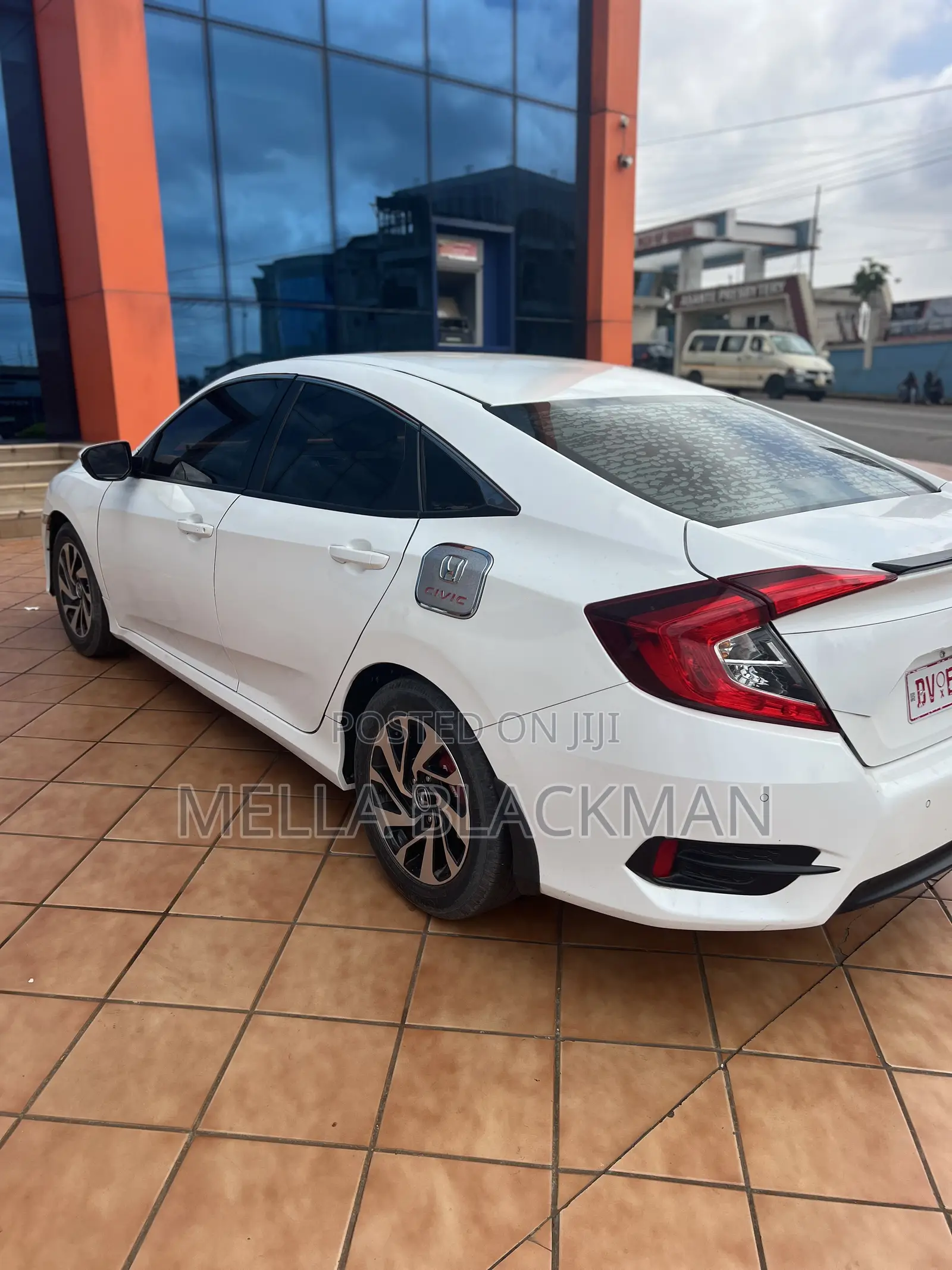 Honda Civic EX-T 4dr Sedan (1.5L 4cyl) 2017 White