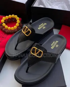 Men’s Valentino Garavani Leather Slippers