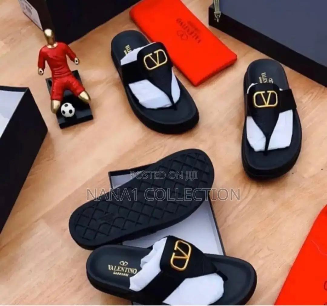 Men’s Valentino Garavani Leather Slippers