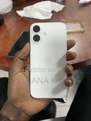 Apple iPhone 16 128 GB White
