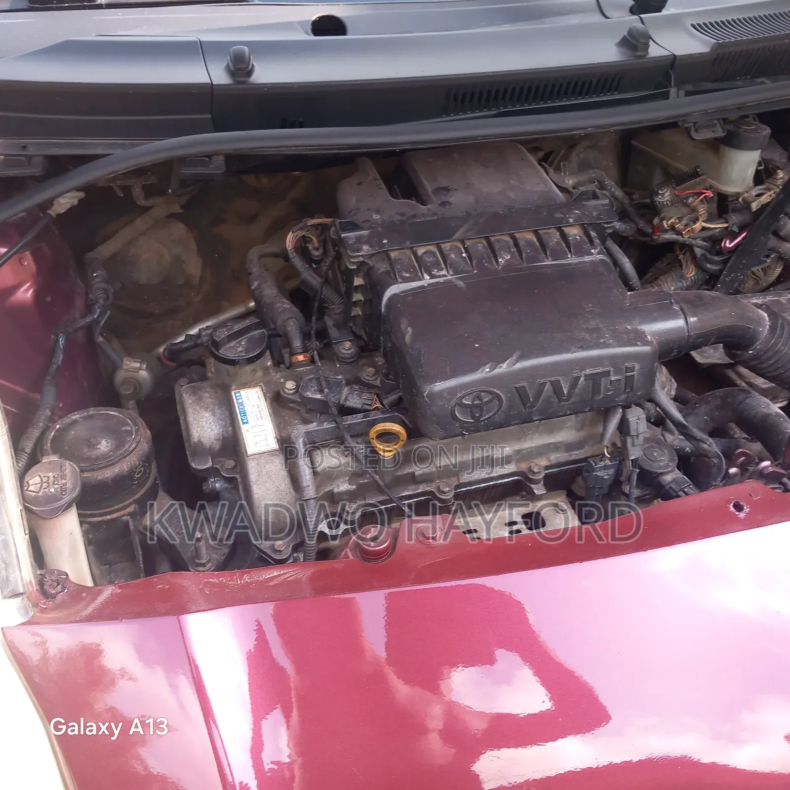 Toyota Vitz 1.3 FWD 3dr 2010 Red