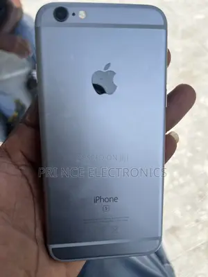 Apple iPhone 6s 16 GB Gray
