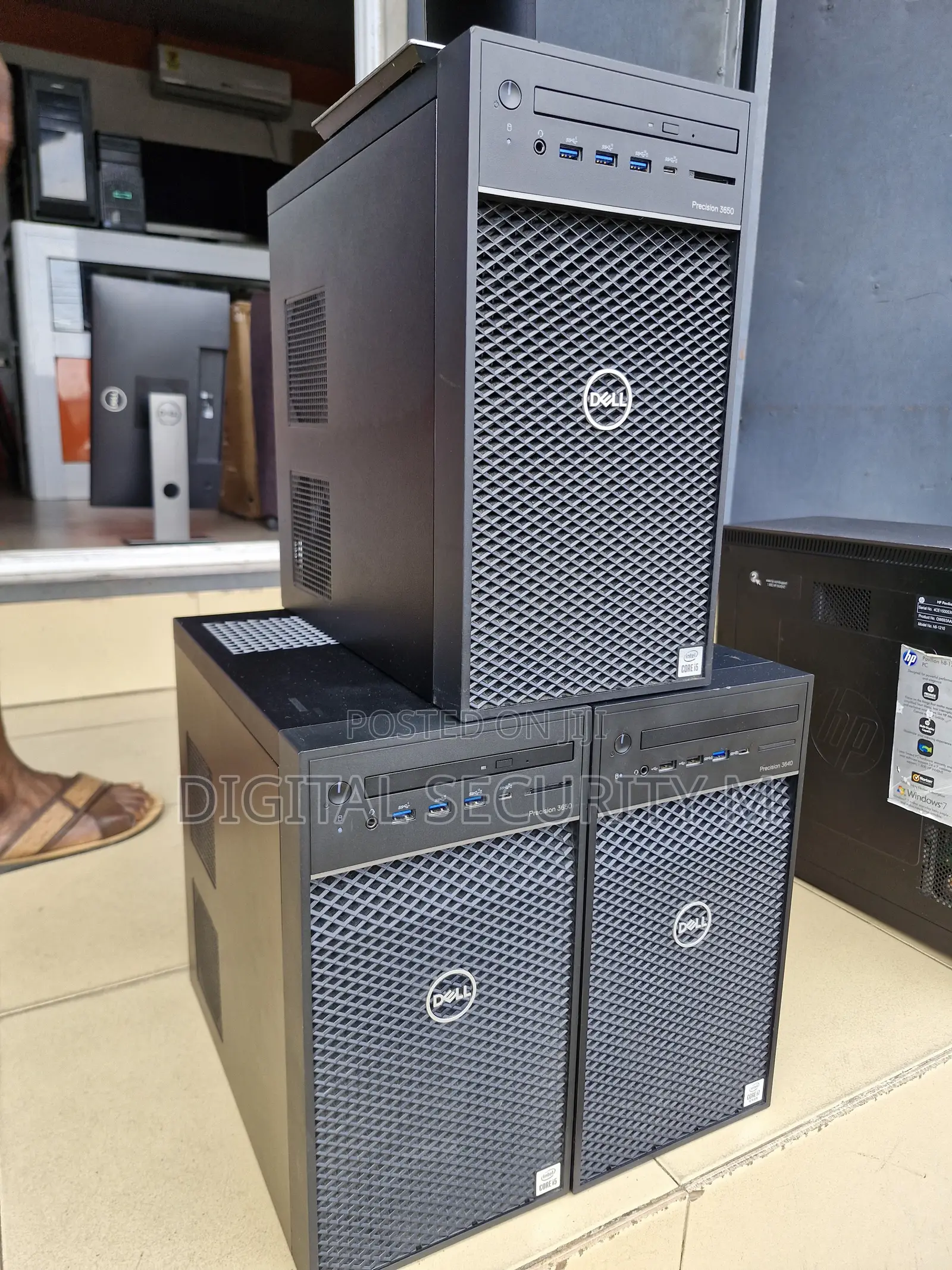Desktop Computer Dell Precision 3000 16GB Intel Core i7 SSD 256GB