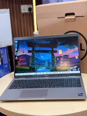Laptop Dell Precision 3580 32GB Intel Core i7 SSD 1T