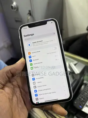 Apple iPhone XR 64 GB White