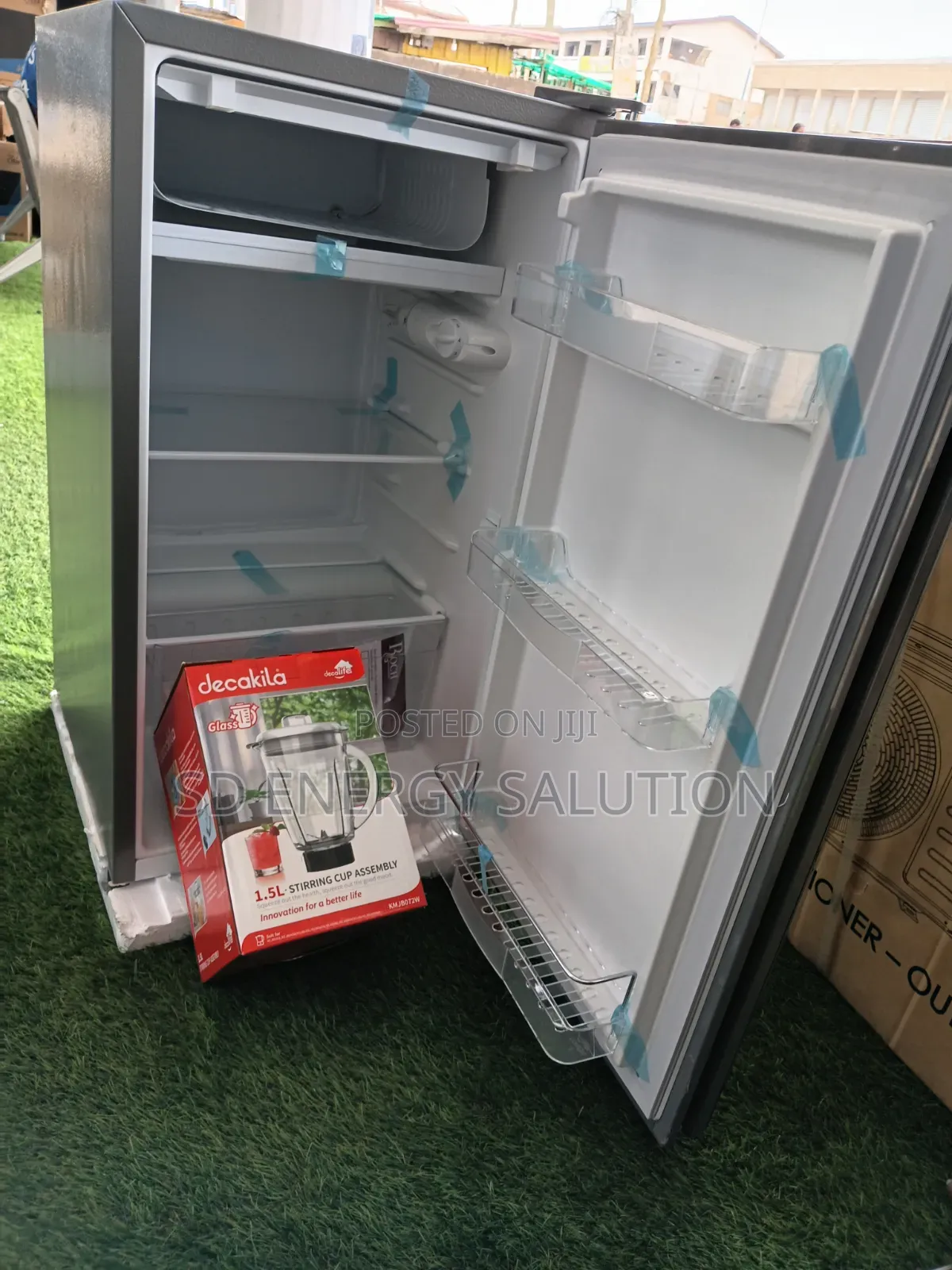 Roch Table Top Fridge 90L - Black Flower - Glass Door - Energy Save