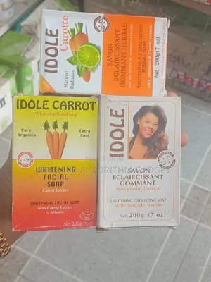 Idole Carotte/Carrot/Lightening Exfoliating Soap