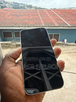 Apple iPhone 13 128 GB Silver