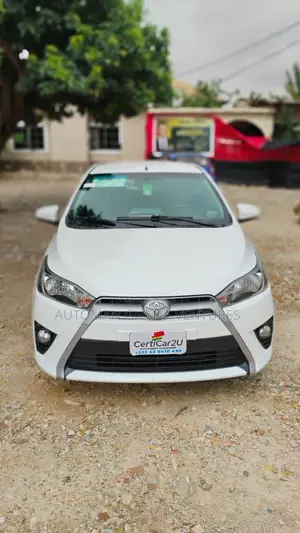 Toyota Yaris 2016 White