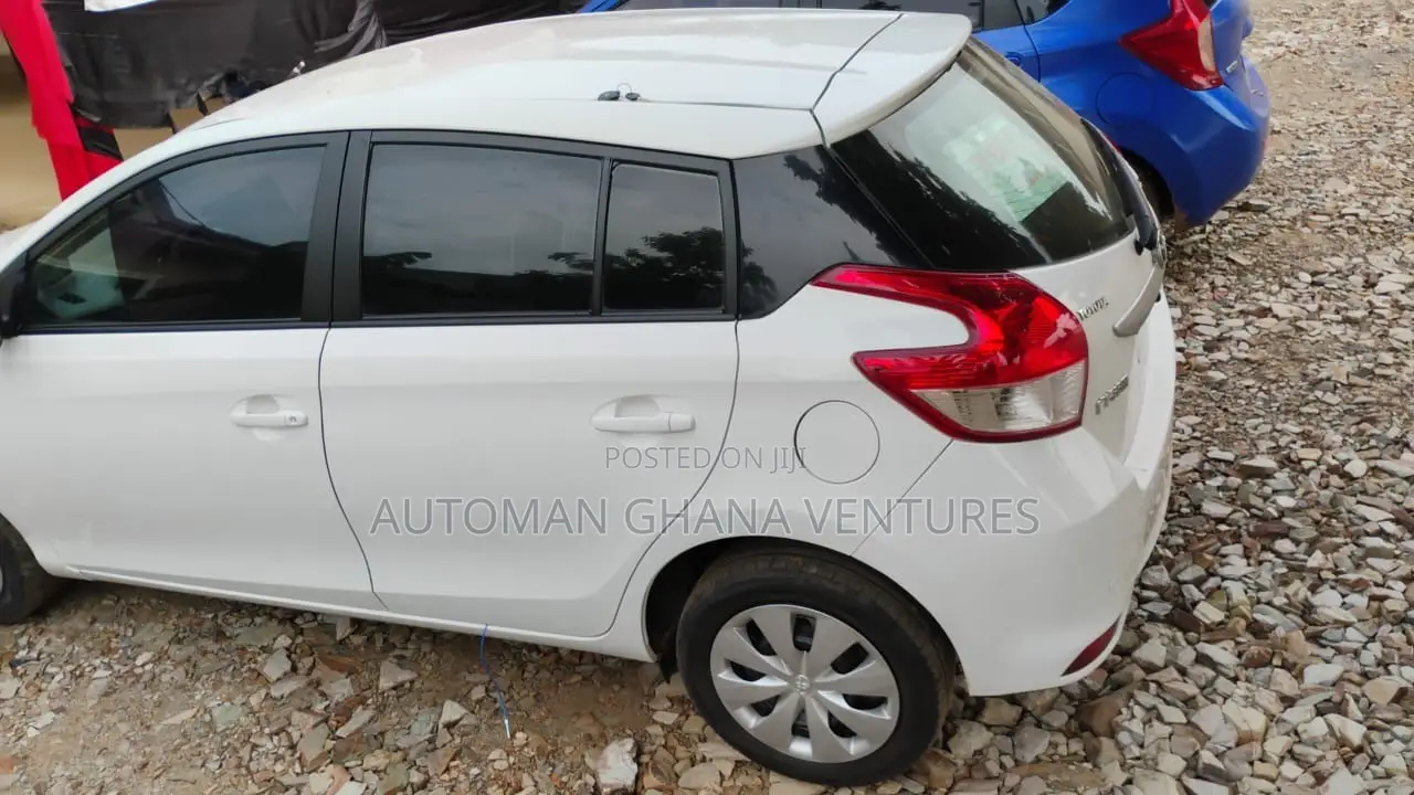 Toyota Yaris 2016 White