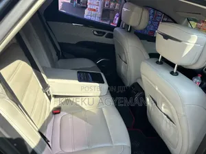 Renault 6 2016 Black