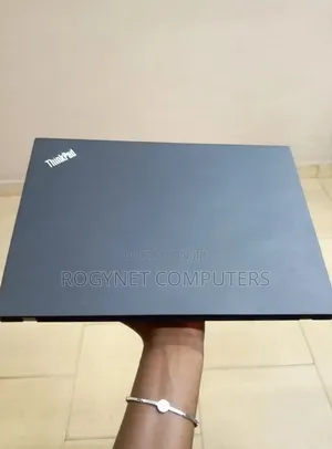 Laptop Lenovo ThinkPad P14s 8GB Intel Core i5 SSD 256GB